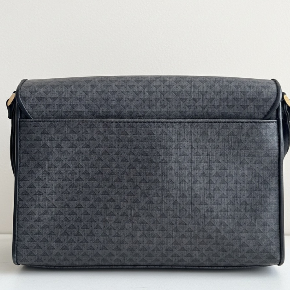 Vintage 1980s Liz Claiborne Gray Black Geometric Leather Trim Envelope Crossbody - Picture 2 of 16